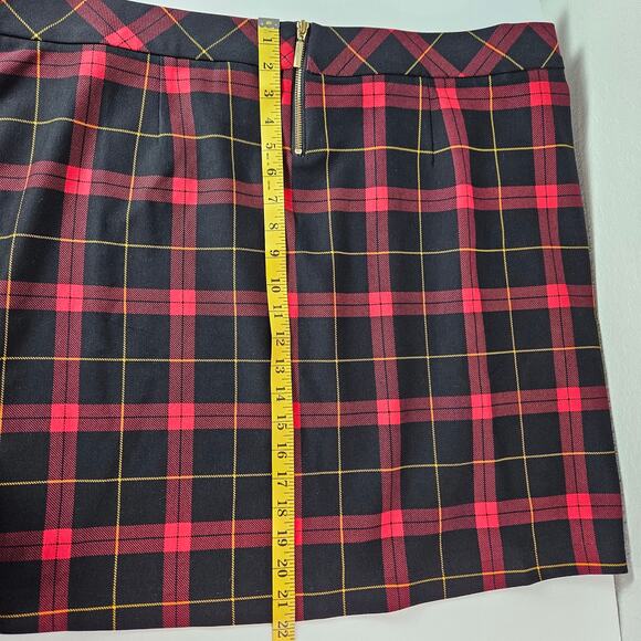 Womens Torrid Betsey Johnson Mini Luxe Ponte Skirt red Plaid Size 3 3X 22-24 NWT - Picture 13 of 14